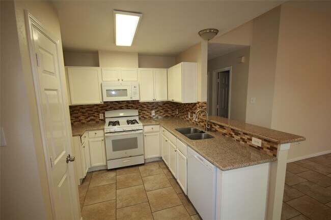 19634 Cypress Bough Dr