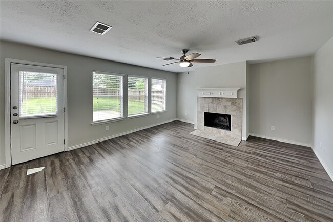 Photo - 14006 Honey Bee Ct
