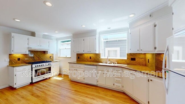 Photo - 2236 15th Ave