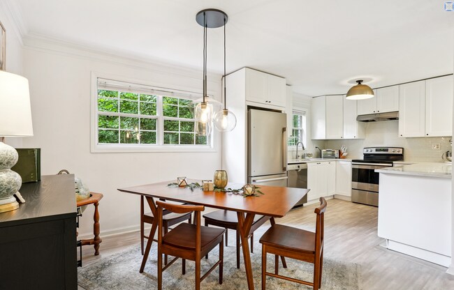 Photo - 2 Bedroom Condo in Buckhead for RENT!!! (Garden Brook at Peachtree Hills)
