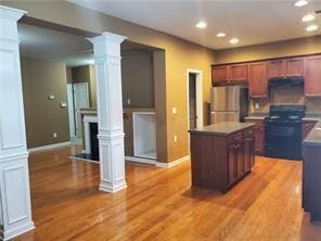 Photo - 945 Pierce Brennen Dr NE