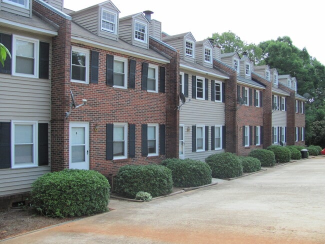 Building Photo - 11098 Watson Dr Unit 11090 Watson Drive C Rental