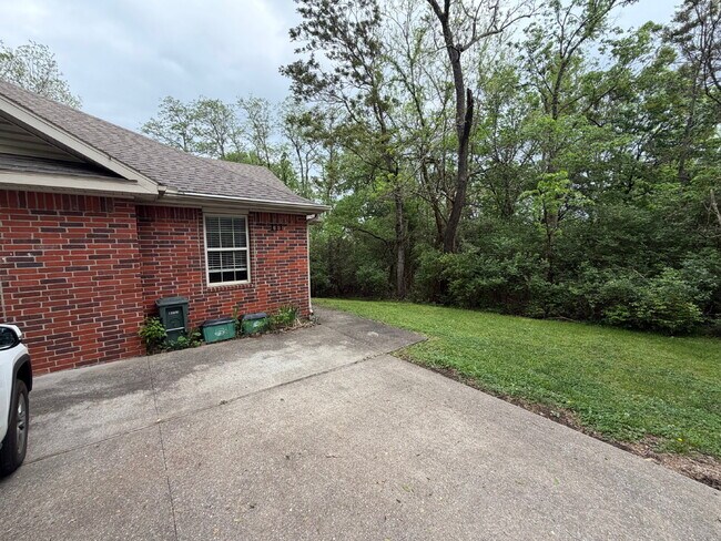 Photo - Modern, Low Maintenance Townhome in a Prime Fayetteville Location