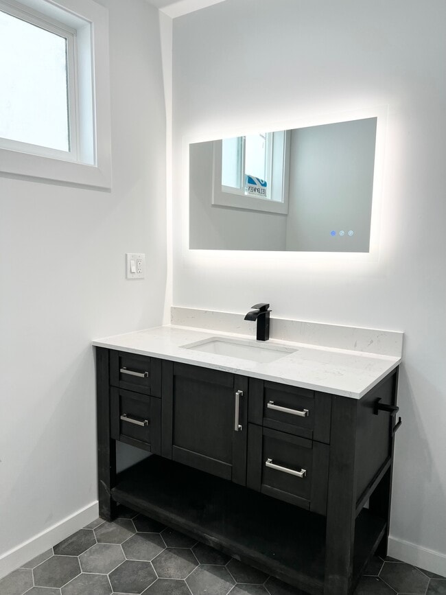 Photo - 2 Maywood Ave