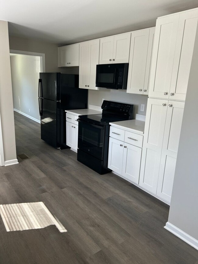 Photo - 1907 NE 26th St