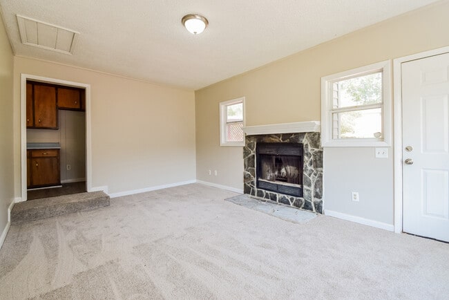 Photo - 101 Big Horn Rd