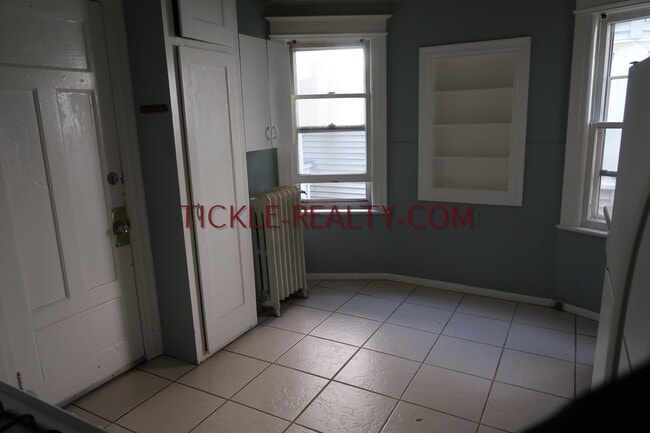 Photo - 368 Alexander St Unit 2