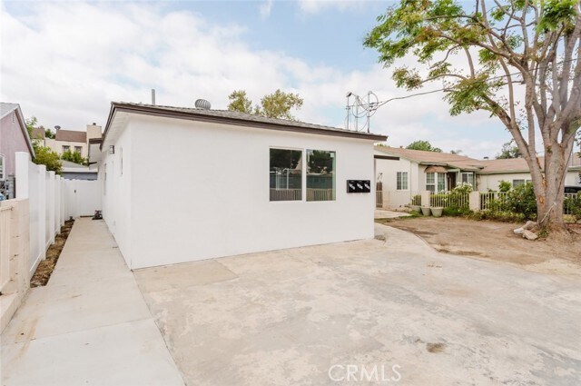 Photo - 18308 Gresham St