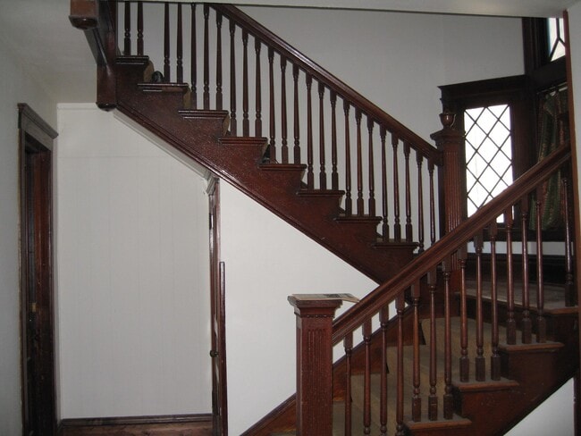 Photo - 1051 E Johnson St