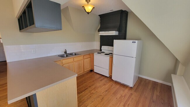 Photo - 1003 S 1st St Unit 1003 S 1st St -  3