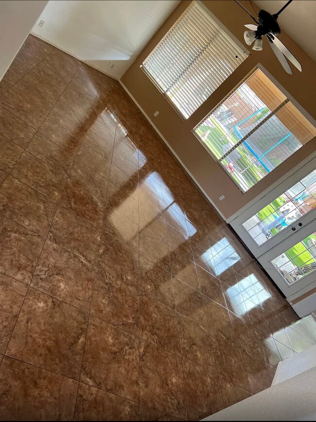 Photo - 4009 W Irma Ln