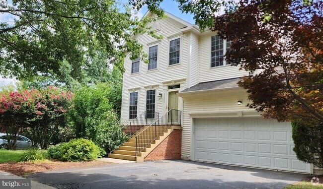 Building Photo - 43555 Hyland Hills St Rental