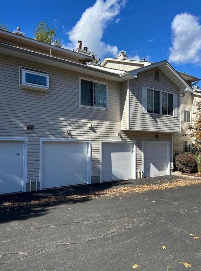 Photo - 31 Encampment Dr