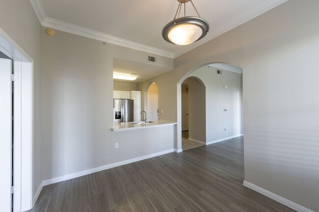 Building Photo - 4001 Fannin St Rental