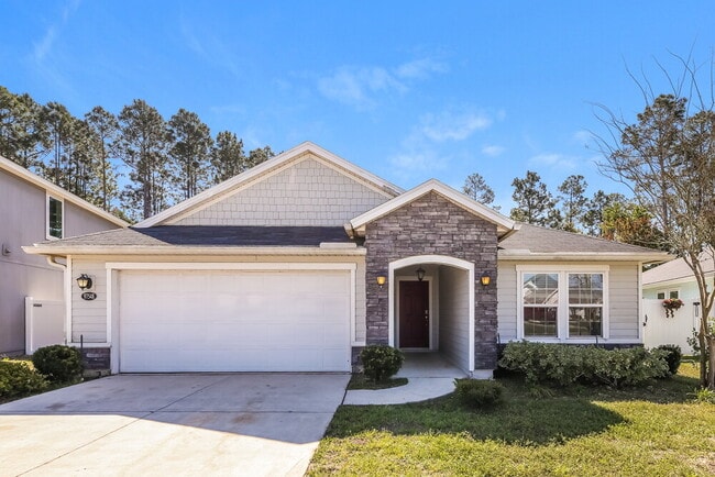 Building Photo - 97548 Albatross Dr