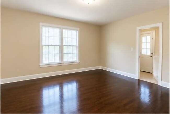 Photo - 640 Magnolia St