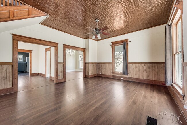 Photo - 1400 Ash St