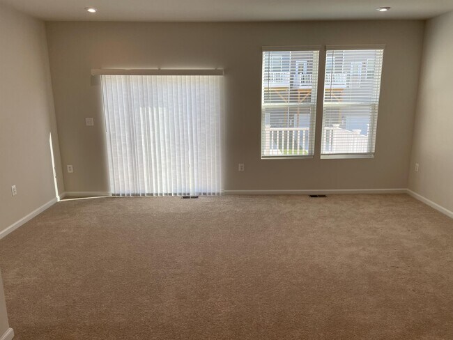 Photo - 203 Presidents Pointe Ave