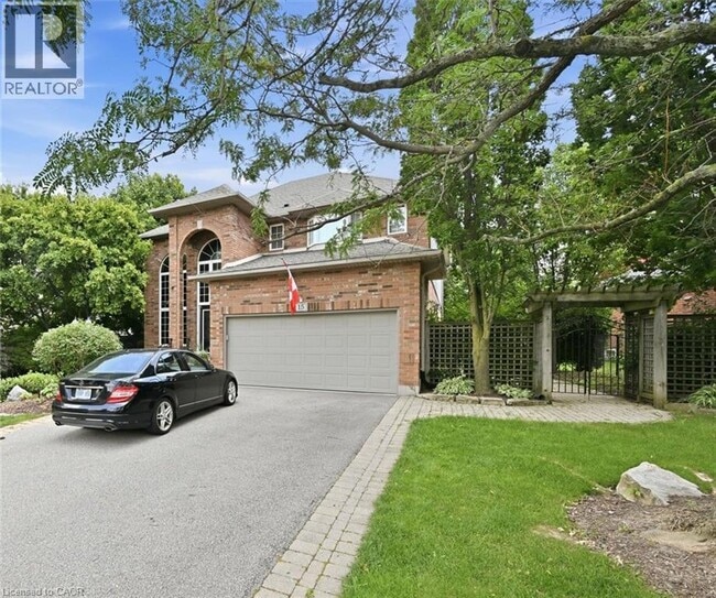 Photo - 15 Pelham Dr