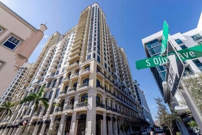 Building Photo - 701 S Olive Ave Unit 1509 Rental