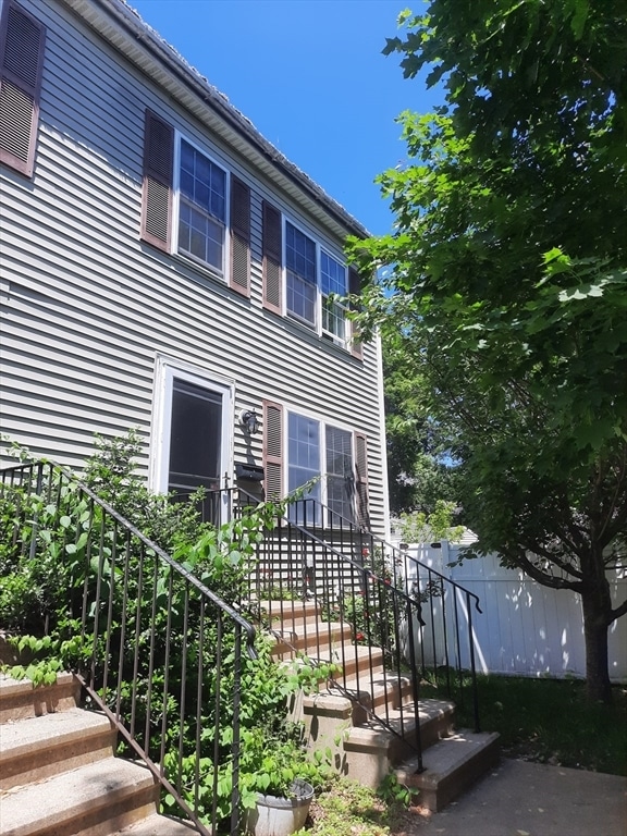 Photo - 101 Sparks St Townhome