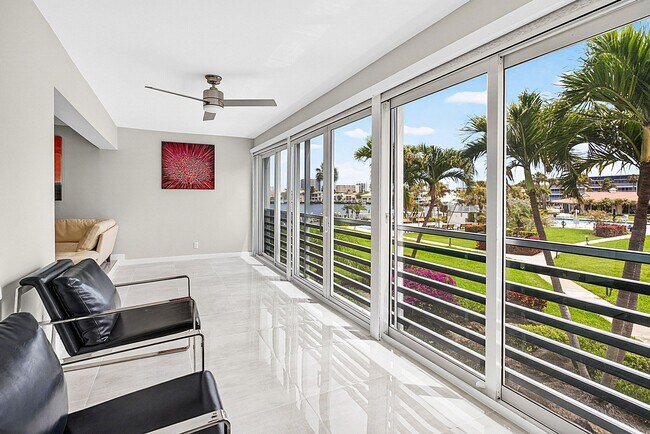 Photo - 3351 Spanish Trail Unit Apt 212