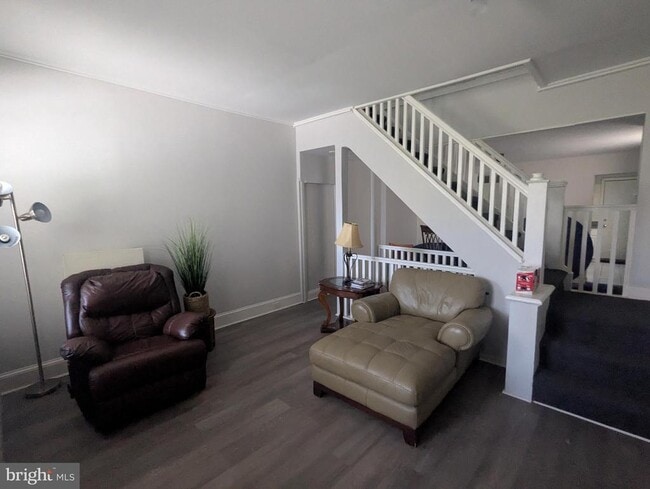 Photo - 657 N 37th St