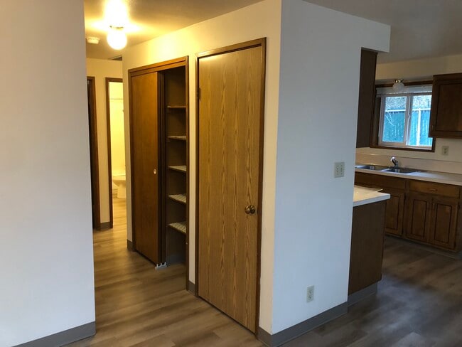 Photo - 1418 Z St