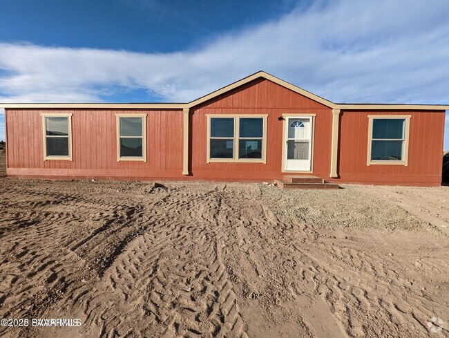 Building Photo - 7850 Loma Ln Rental