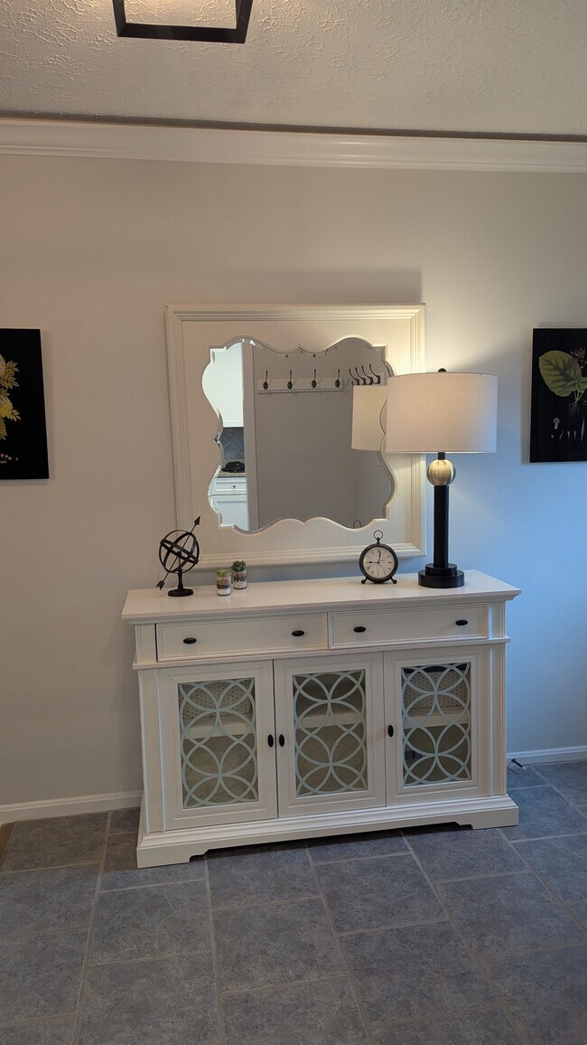 Photo - 10615 Sycamore Trail