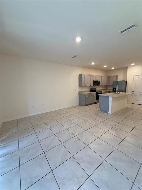 1264 Yellow Finch Dr