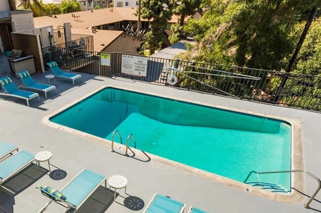 Amanda Regency Apartments