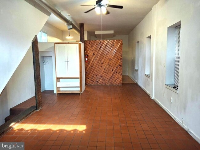 Building Photo - 311 N Randolph St Unit 1 Rental