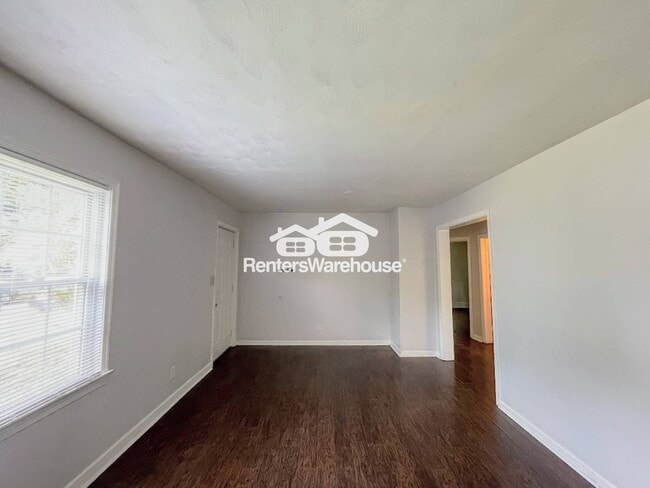 Photo - 3920 Davis St