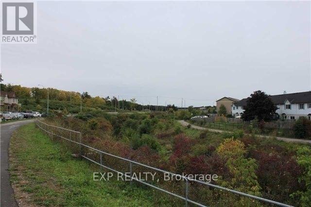 Photo - 134 Westbank Trail