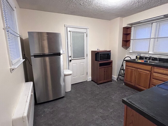 Photo - 1231 Hilldale Rd