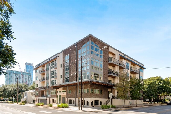 Building Photo - 908 Nueces St Unit 44