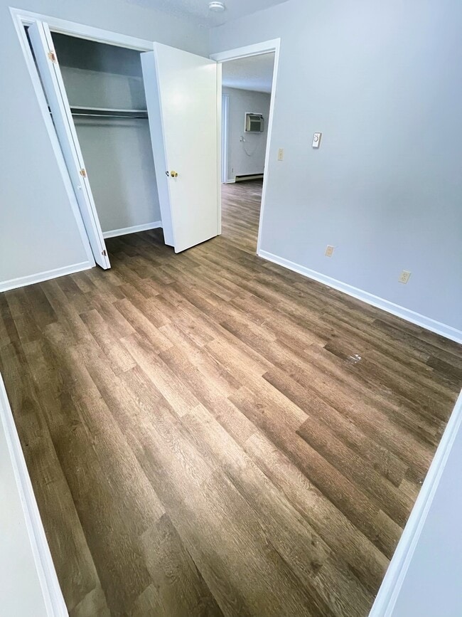 Bedroom - Franklin Street Apartments