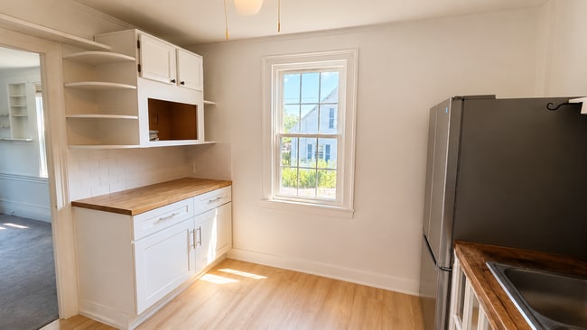 Photo - 1 Limestone Pl
