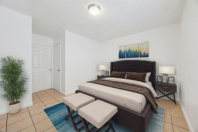 Photo - 8212 Sam Rayburn Dr