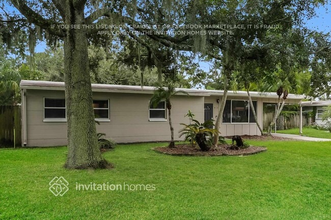 Building Photo - 813 E River Dr Rental
