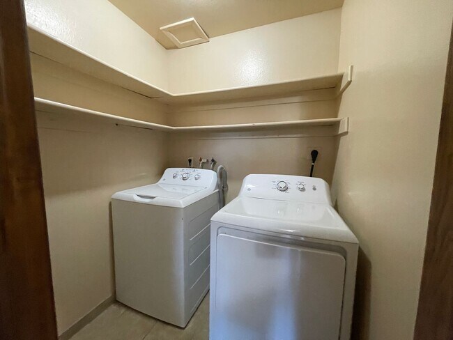 Photo - Spacious 4-Bedroom Home with Finished Base...