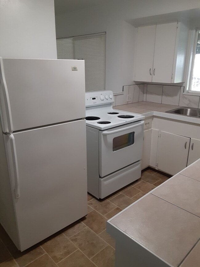 Photo - Triple J Properties-PM#025-0249-5015 Unidad 5015