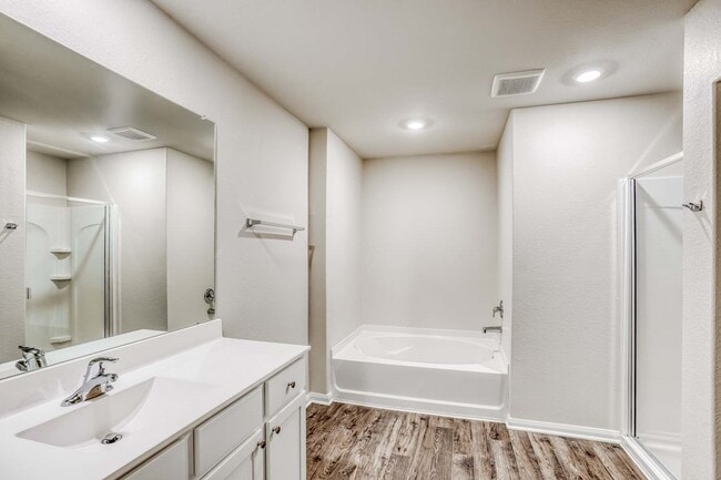 Photo - 8119 Sunberry Shadow Dr