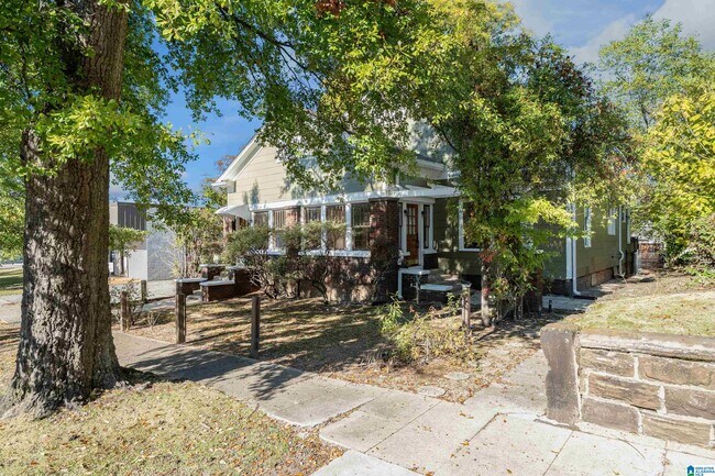 Photo - 3716 6th Ave S