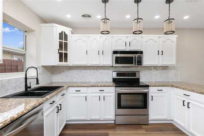 Photo - 1507 Harding St