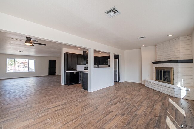 Photo - 12175 S Ironwood Dr