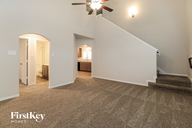 Photo - 25621 Roy Rogers Ct