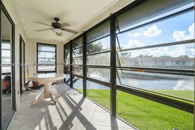 Photo - 9606 W McNab Rd Unidad 202