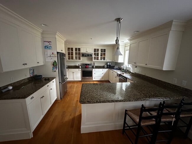 Photo - 20 Chosen Vale Ln
